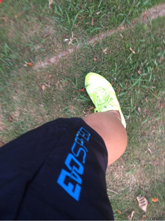 [丁仔分享]PUMA FAAS 300 V2 GLOW名副其實的夜光慢跑鞋!!好覲阿!!