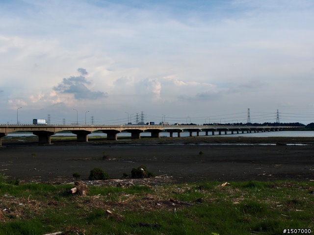 來去吹海風看日落...大肚溪出海口!