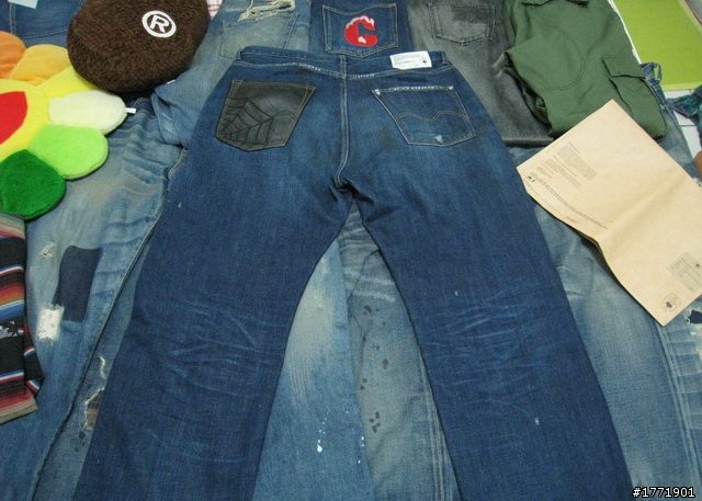 [分享]WTAPS 08 BLUES TRASH