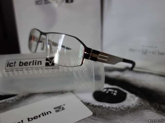 低調銀 , ic! berlin arne flat