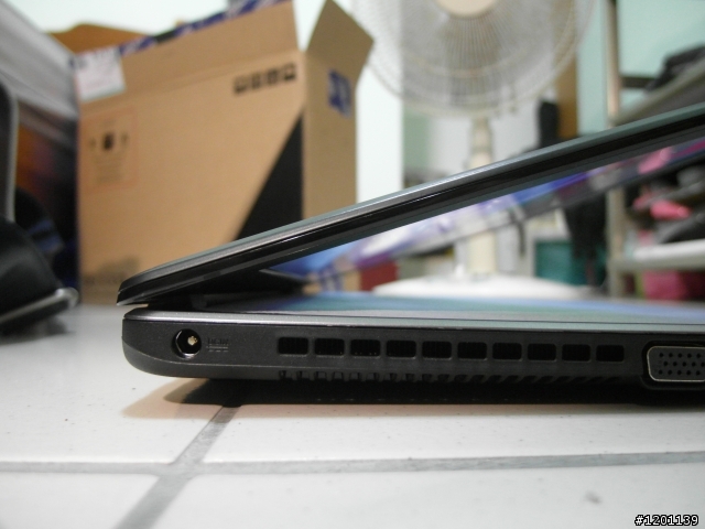 [開箱] ASUS X550VC i3-3110M GT720 2G HDD500GB 5400轉 RAM 8G 1600 Win8