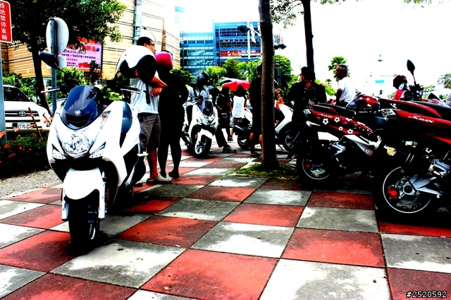 SMAX YAMAHA Revs your heert 南區巡寶活動