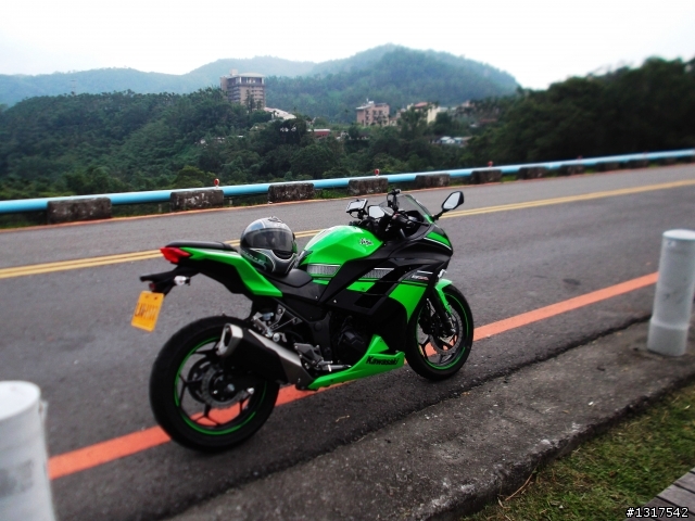 NINJA 300 開箱(續)