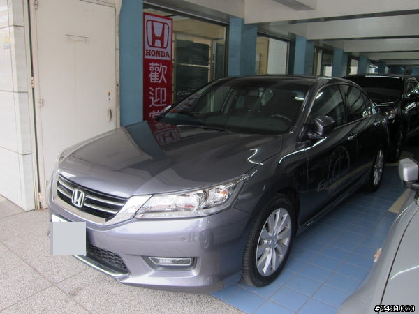 試開Accord之後覺得9代和BMW的設計真的滿像的
