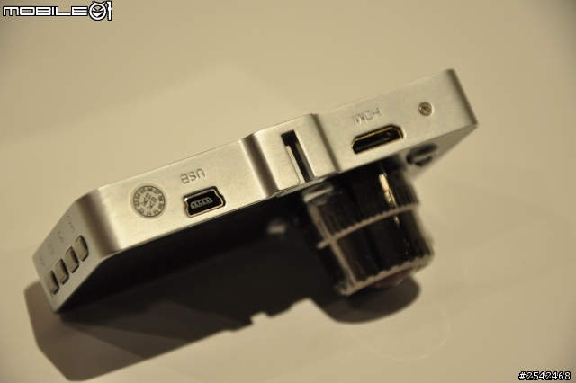 剛拿到手的 G2W 新款鋁合金機身紀錄器 96650主控 開箱摟 新增白天跟晚上影片~