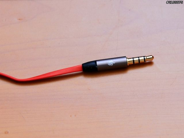 [敗家] CM Storm Pitch 貪狼星耳塞耳機 簡單分享