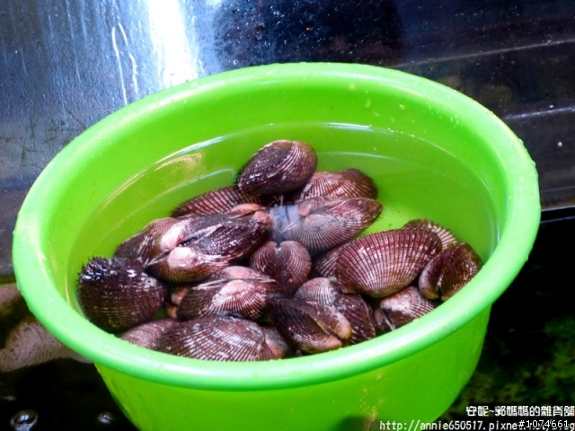 （東港）開業２０多年的東港新新海鮮家庭料理！整天都有營業！嗆名打卡有優惠，送脆皮豆腐！