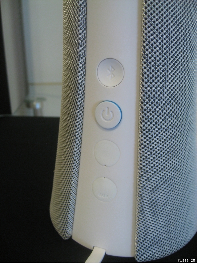 <分享> 羅技 Logitech 藍牙音箱 Z600 開箱
