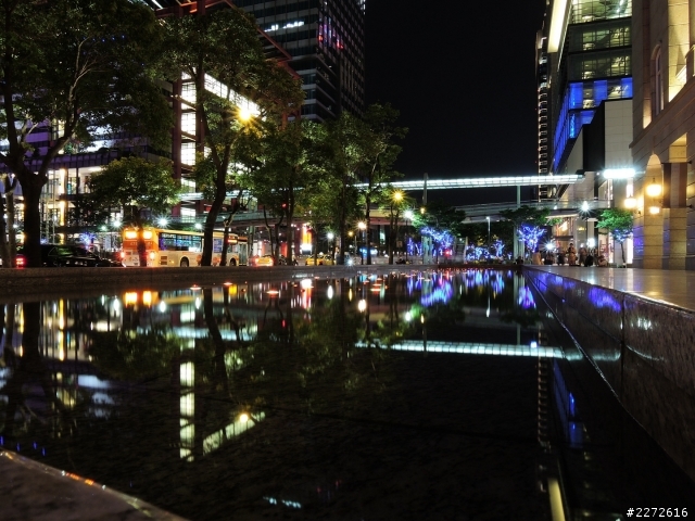 加班人生 P330的夜貓眼