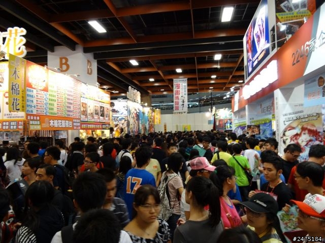 抵擋不住誘惑購買了Sony HX50V