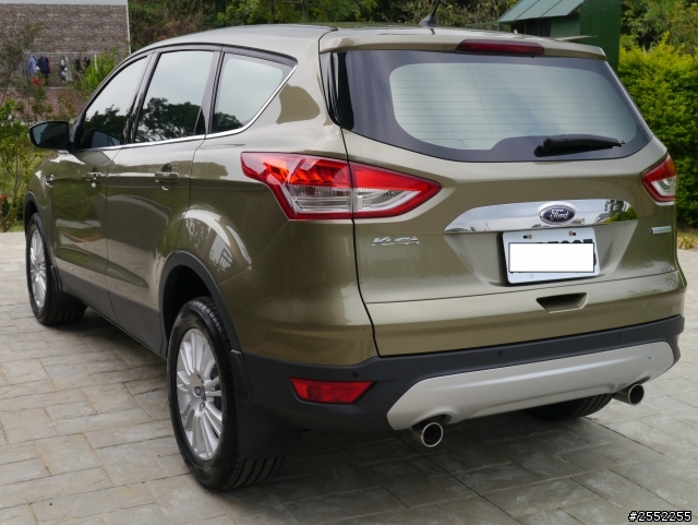 自己的第一台車1.6 KUGA 3G 開箱