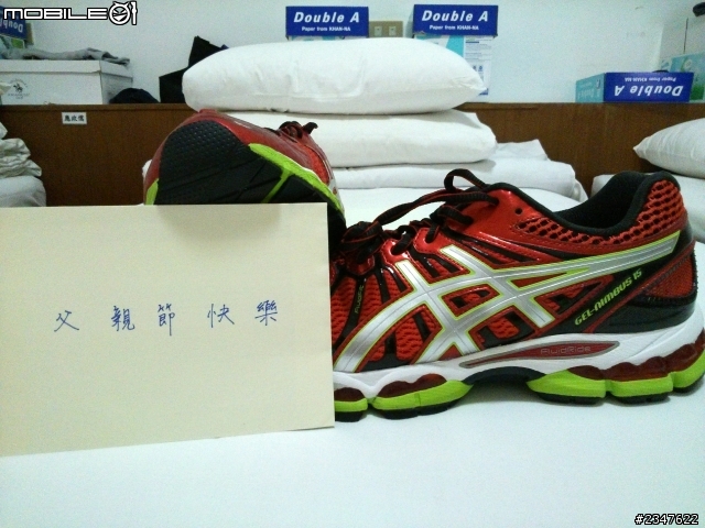 亞瑟士 ASICS NIMBUS 15 不專業開箱分享(無實測)