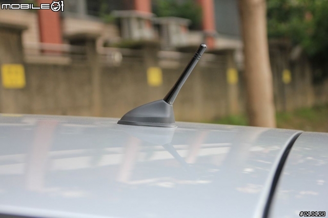 [開箱] 簡單開箱 雙離合大不同 Ford Focus MKIII 6W X VW Golf 6