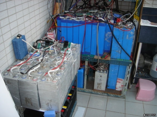 居家獨立型太陽能發電系統之磷酸鋰鐵電池完成版