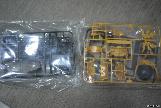 [50元也要開箱] NT50 玩具系列 - 天眼智戰 爆靈王