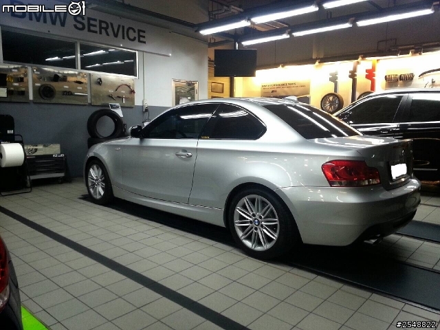 [開箱文] E82 118D Coupe 6MT 銀+藍