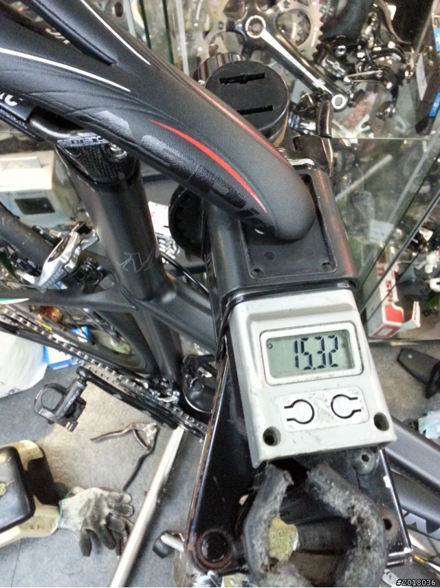 SRAM RED 22 HYDRO 首發