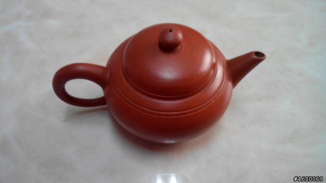 勞請各位大大幫小地鑑定幾隻茶壺