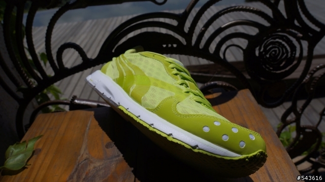 [丁仔分享]PUMA FAAS 300 V2 GLOW名副其實的夜光慢跑鞋!!好覲阿!!