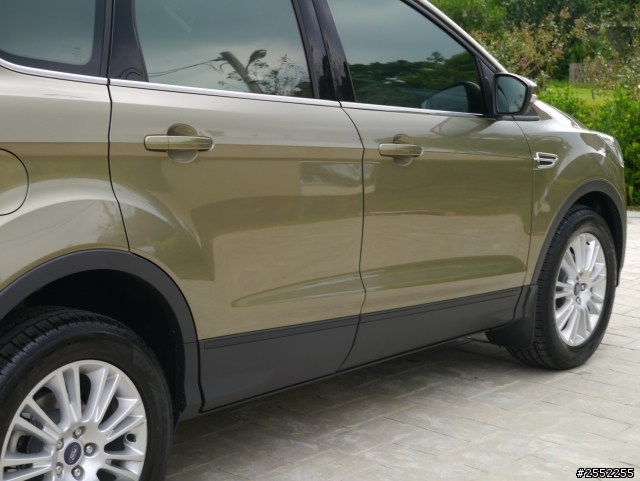 自己的第一台車1.6 KUGA 3G 開箱