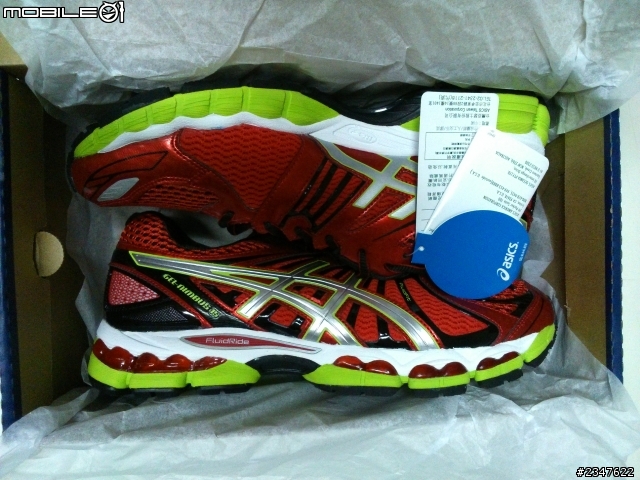 亞瑟士 ASICS NIMBUS 15 不專業開箱分享(無實測)