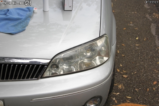 13年老車第一次使用 汽車大燈燈殼老化霧化後還原劑的使用心得