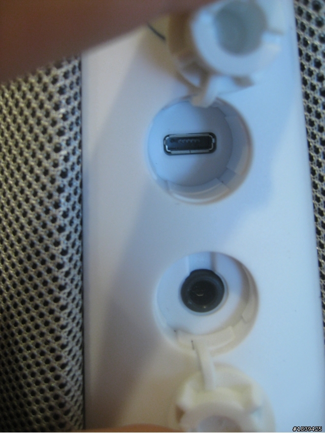 <分享> 羅技 Logitech 藍牙音箱 Z600 開箱