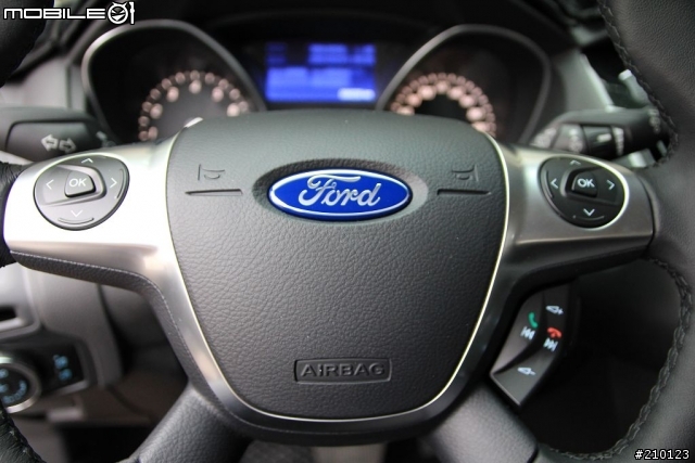 [開箱] 簡單開箱 雙離合大不同 Ford Focus MKIII 6W X VW Golf 6