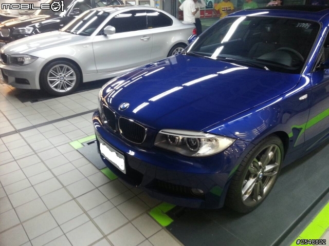 [開箱文] E82 118D Coupe 6MT 銀+藍