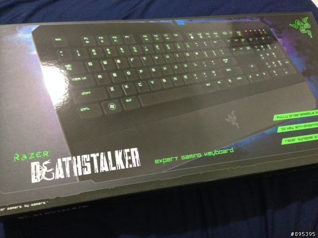 [不專業開箱] Razer DeathStalker 噬魂金蠍遊戲鍵盤