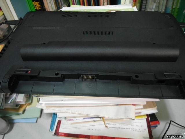 [開箱] ASUS X550VC i3-3110M GT720 2G HDD500GB 5400轉 RAM 8G 1600 Win8