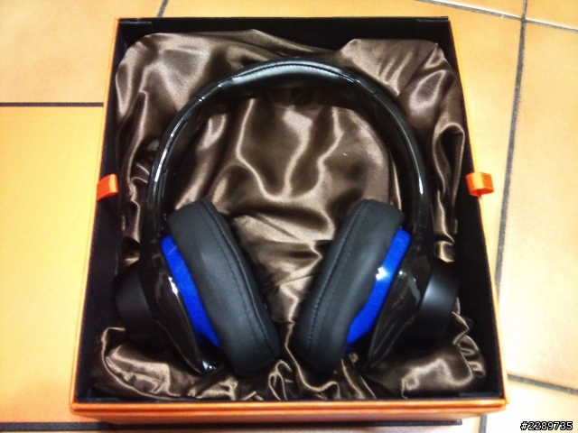 [不專業開箱之對的時機對的耳機]跳水大拍賣-DENON AH-D400開箱~