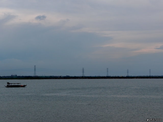 來去吹海風看日落...大肚溪出海口!