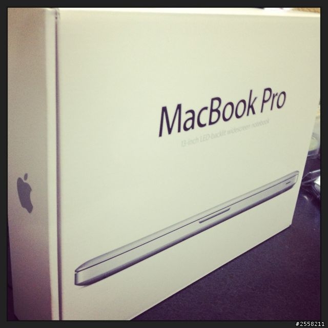 [開箱]首次入手MacBook Pro(圖多)