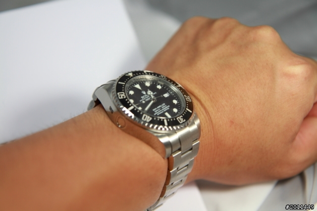 【開箱】 ROLEX 116660  簡易分享