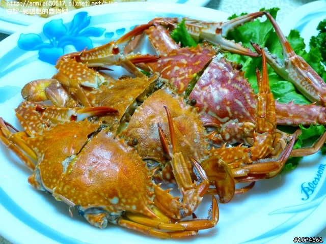（東港）開業２０多年的東港新新海鮮家庭料理！整天都有營業！嗆名打卡有優惠，送脆皮豆腐！