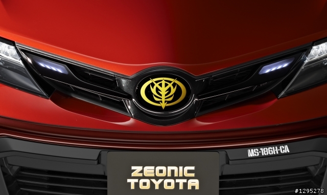 TOYOTA 公布「鋼彈-夏亞專用 AURIS」動畫宣傳影片 展現夏亞駕車英姿。