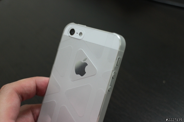 『開箱』 GGMM i Phone5 「PLAY」系列 手機殼  使用心得