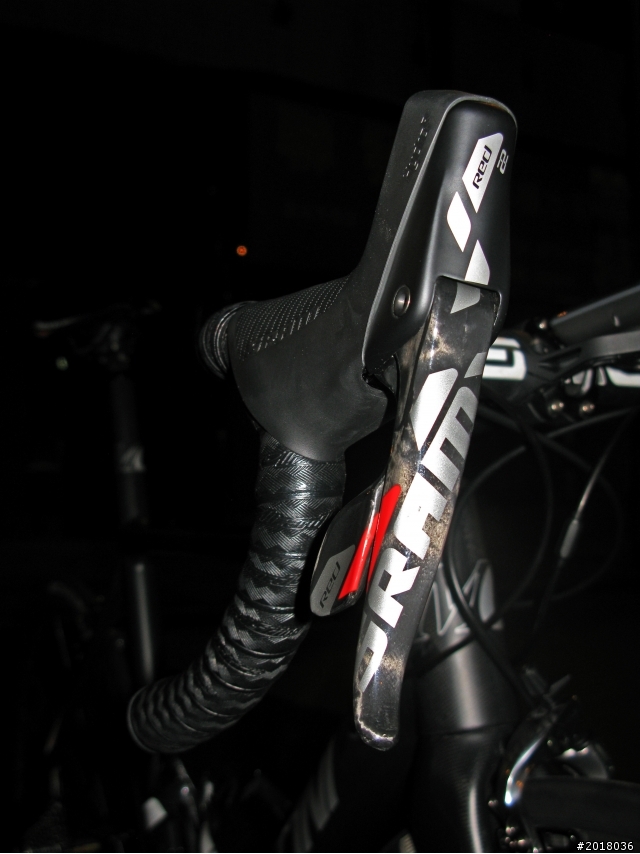 SRAM RED 22 HYDRO 首發