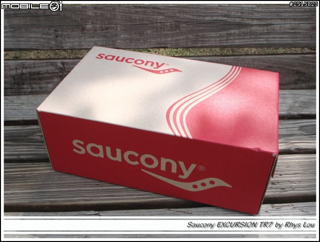 【開箱】「平價卻不平凡」的山林越野跑鞋-Saucony Grid Excursion TR7