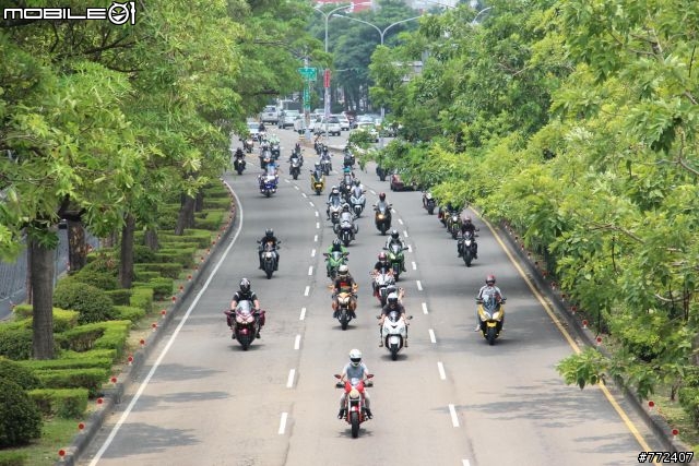 重車日誌18：向偉大的交通法規致敬