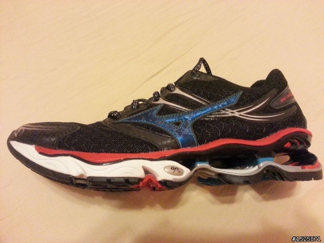 [開箱+初心得分享] 新手的Mizuno Wave Creation 14