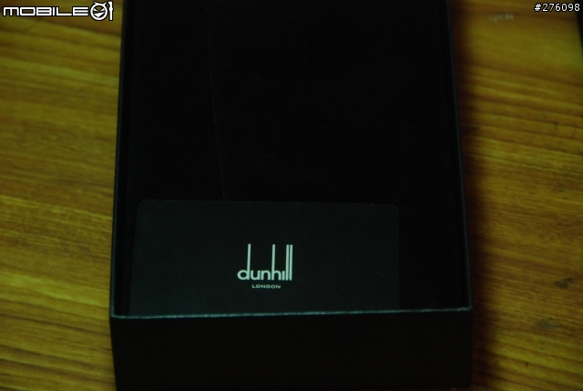 [開箱] Dunhill Chassis Coat Wallet 10cc With Zip (碳纖維皮革 10 卡錢包)