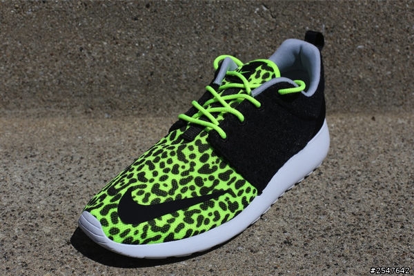 NIKE的 ROSHE RUN 適合用來慢跑嗎?