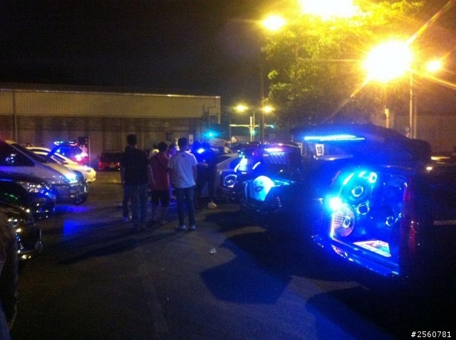 2013.08.17ANEC家族小E實際超過60台以上參與大江的無差別車聚圓滿成功！