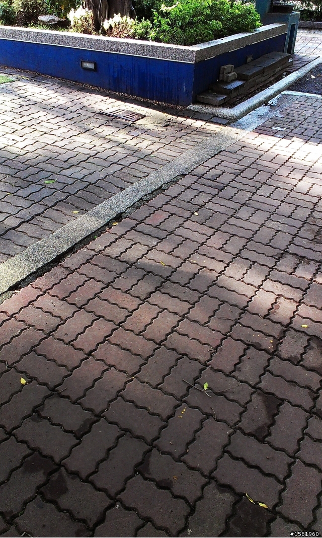 小弟的 One V 隨手拍