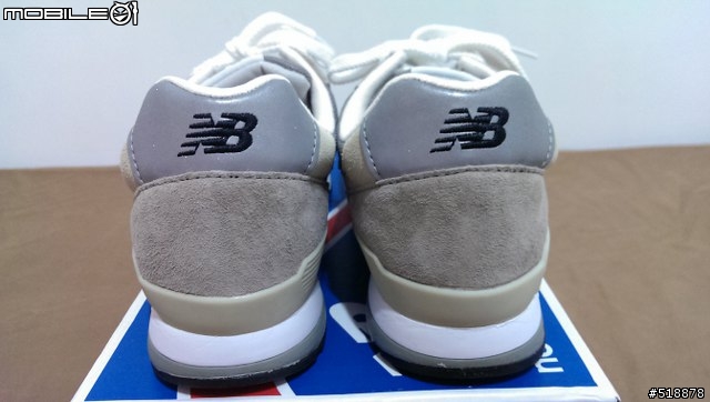 【開箱】New Balance MRL996AG
