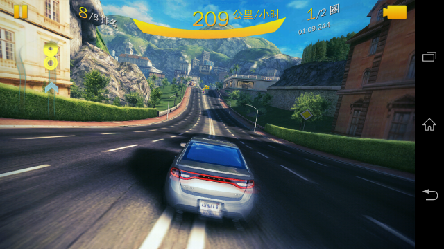 Asphalt 8 推出囉!