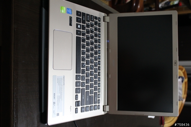(簡易開箱) Acer v5-473G 輕薄筆電