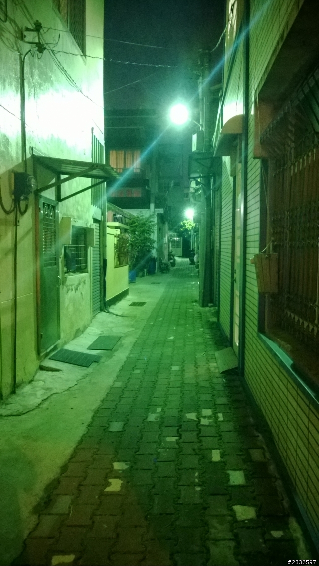 NOKIA我回來了，925不專業開箱(新增心得，夜拍照)